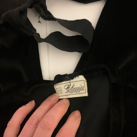 Vintage Classics Debenhams black velour play suit with stir-ups. - Picture 6 of 10